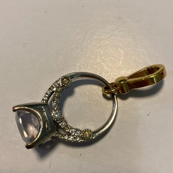 Engagement diamond ring charm. - Picture 1 of 5